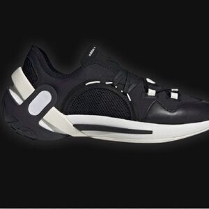 Adidas Y-3 Idoso Boost 'Black White' no longer available